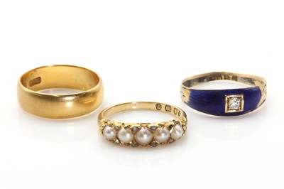 Lot 46 - Two Edwardian 18ct gold rings