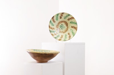 Lot 446 - Two glazed earthenware bowls