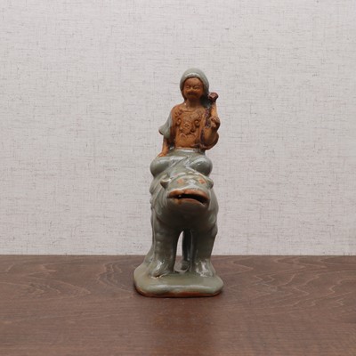 Lot 186 - A Chinese longquan group