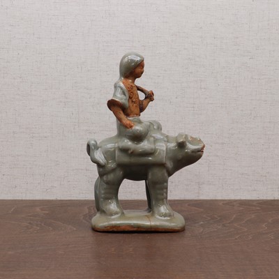 Lot 186 - A Chinese longquan group