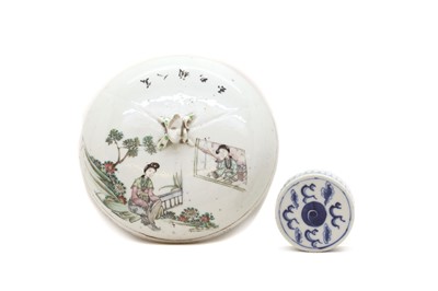 Lot 119 - A group of Chinese porcelain