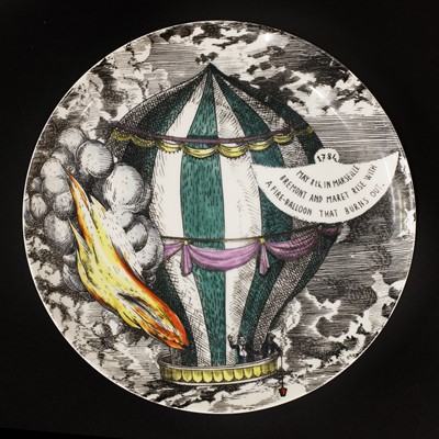 Lot 323 - A set of ten Italian Fornasetti  'Palloni' porcelain plates