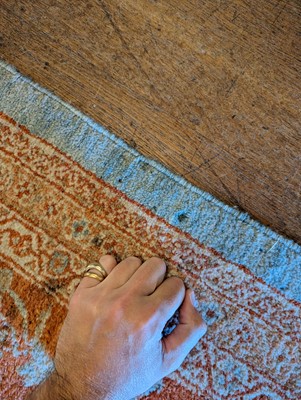 Lot 156 - ☘ A Ziegler Sultanabad pattern wool carpet
