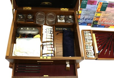 Lot 187 - A limited edition Winsor & Newton Artists' Water Colour Millennium Chest