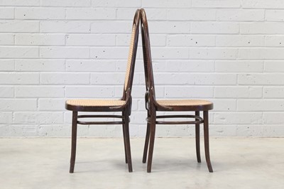 Lot 154 - A pair of Czech 'Model No.17' bentwood chairs