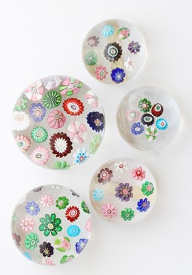 Lot 206 - A group of Clichy glass paperweights