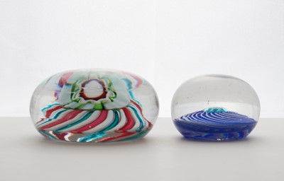 Lot 205 - A Clichy glass swirl paperweight