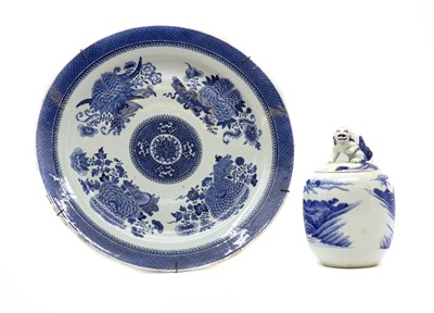 Lot 47 - A large Chinese blue and white charger