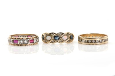 Lot 272 - Three gold rings