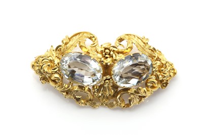 Lot 6 - An early Victorian repoussé brooch, c.1840