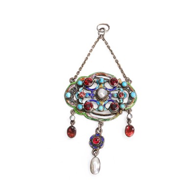Lot 1023 - An Austro-Hungarian silver gilt enamel and gemstone set pendant