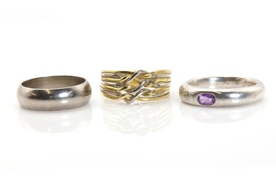 Lot 276 - Two gold rings