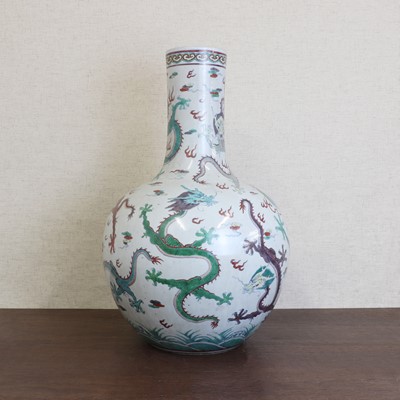 Lot 164 - A Chinese doucai tianqiuping vase