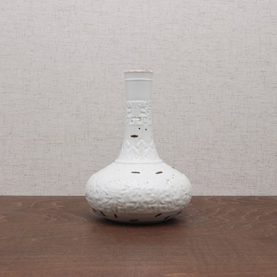 Lot 192 - A Chinese white glazed vase