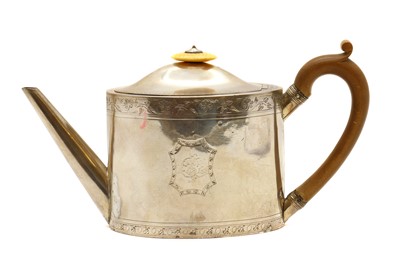 Lot 65 - A  George III silver teapot