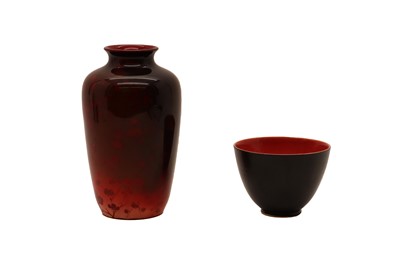 Lot 130 - A Bernard Moore flambe vase