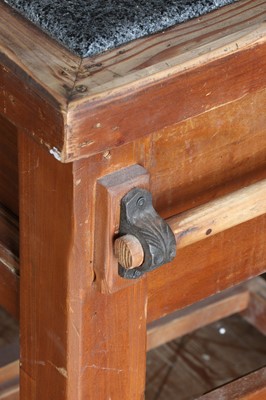 Lot 429 - A modern pine butcher's block table