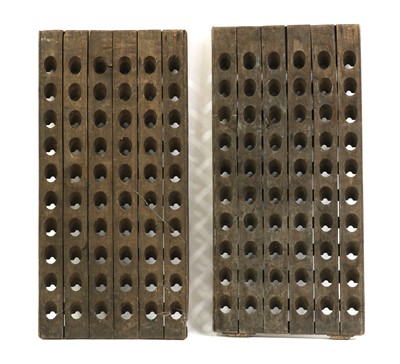 Lot 411 - A French riddling rack