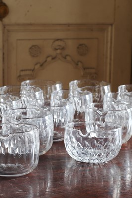 Lot 393 - ☘ A set of eight cut-crystal finger bowls