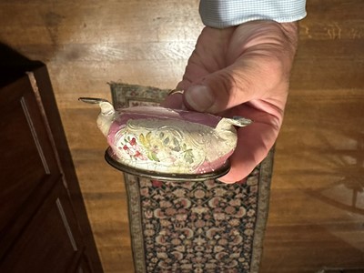 Lot 371 - ☘ An enamel tea caddy