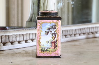 Lot 371 - ☘ An enamel tea caddy