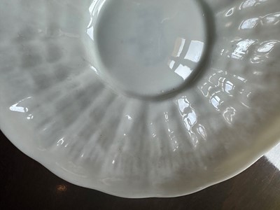 Lot 373 - ☘ A quantity of Belleek 'Echinus' porcelain teawares
