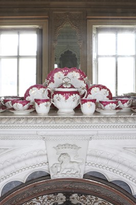 Lot 380 - ☘ A porcelain tea and coffee service