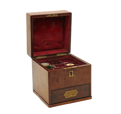 Lot 337 - A mahogany apothecaries box