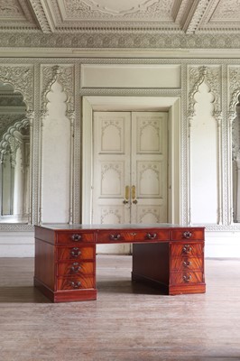 Lot 203 - A large George III-style partners' desk