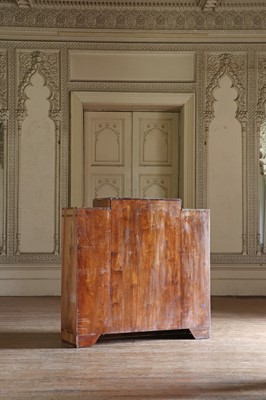 Lot 204 - An Art Deco walnut crossbanded breakfront cocktail cabinet