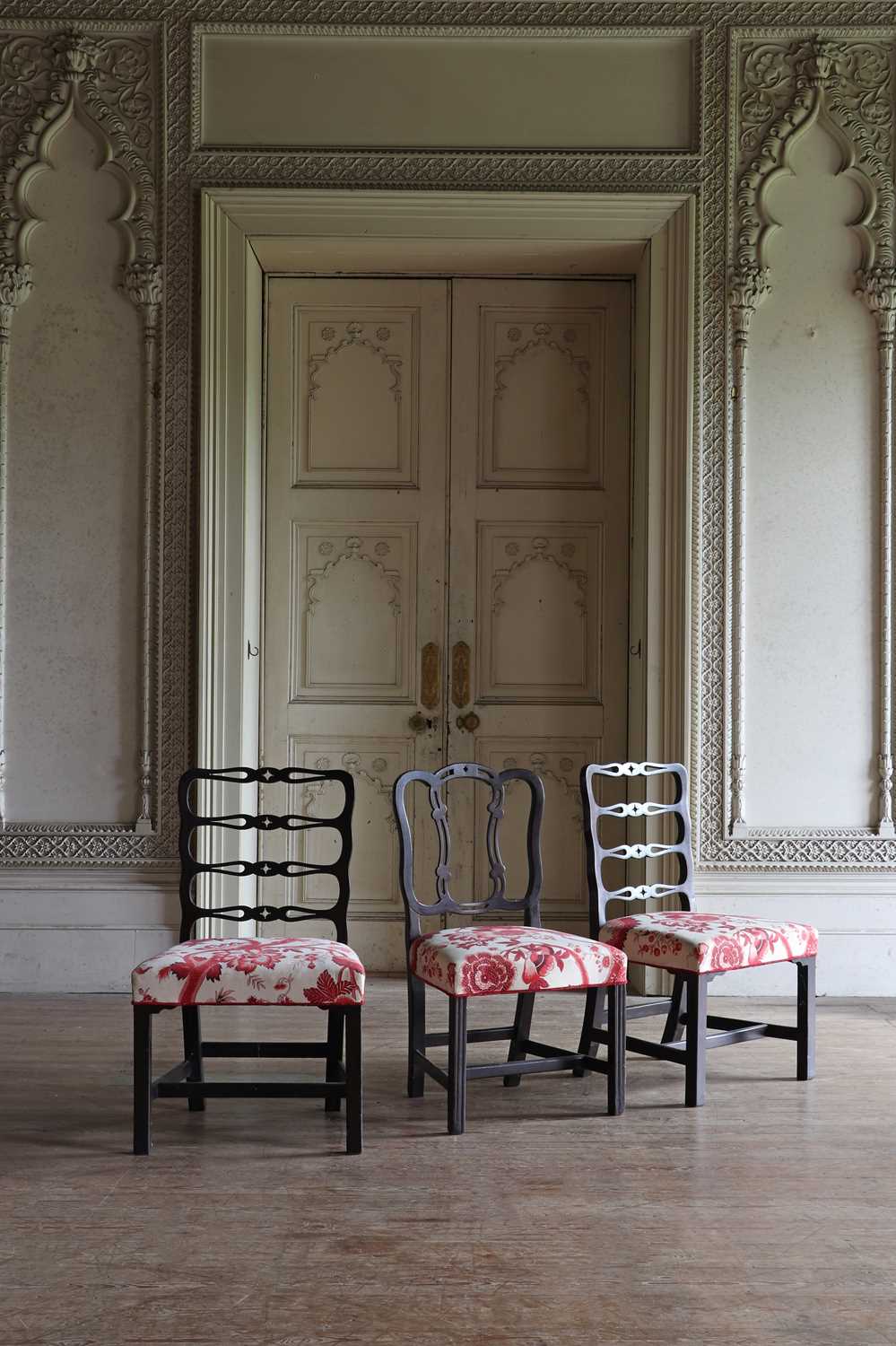 Lot 45 - ☘ A pair of George III-style mahogany ladder-back dining chairs