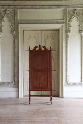 Lot 209 - ☘ An Edwardian mahogany and inlaid cheval dressing mirror