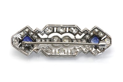 Lot 39 - An Art Deco sapphire and diamond plaque brooch