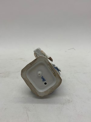 Lot 248 - A Meissen porcelain figure of 'La Belle Chocolatiere'