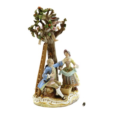 Lot 204 - A Meissen porcelain apple picking group