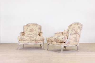 Lot 149 - A pair of Louis XV-style painted wooden fauteuils