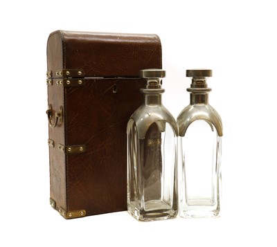 Lot 285 - A leather decanter box