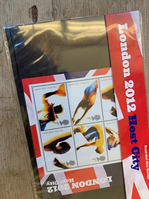 Lot 350 - A large quantity of GB stamp booklets