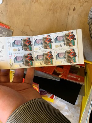 Lot 350 - A large quantity of GB stamp booklets