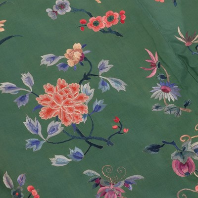 Lot 83 - A Chinese embroidered robe