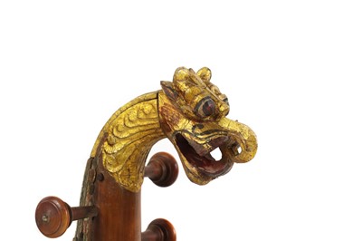 Lot 320 - An Indian veena