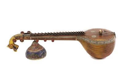 Lot 320 - An Indian veena
