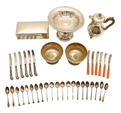 Lot 68 - A group of silver items