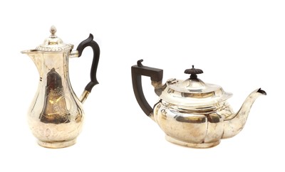 Lot 40 - A silver coffee pot