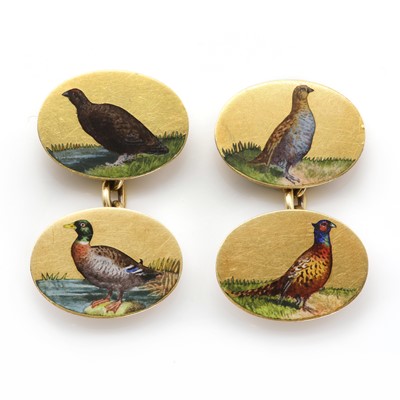 Lot 267 - A pair of double-ended 18ct gold and enamel cufflinks depicting game birds