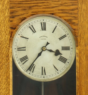 Lot 416 - An Electric Synchronome clock