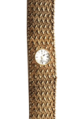 Lot 300 - A 9ct gold ladies' Omega mechanical bracelet watch, c.1960