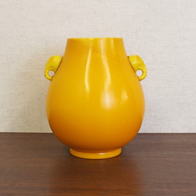 Lot 186 - A Chinese Peking glass vase