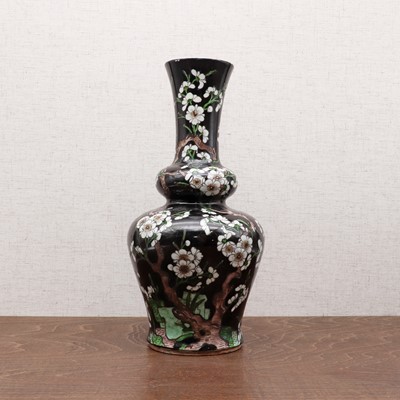 Lot 171 - A Chinese famille rose vase
