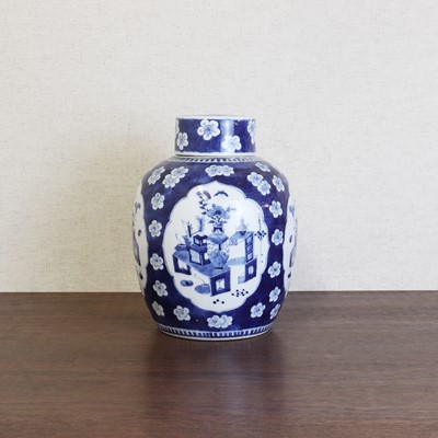 Lot 172 - A Chinese blue and white jar and cover